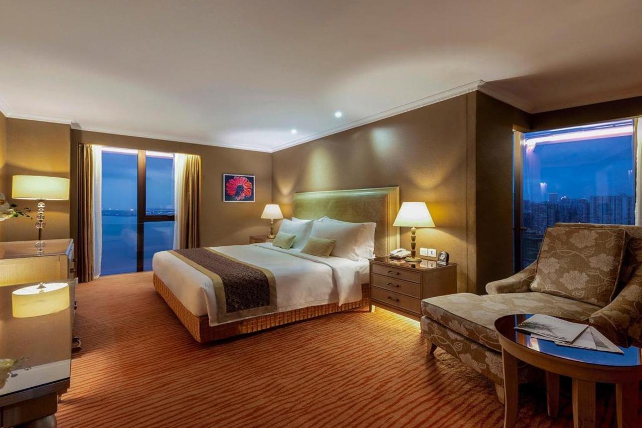 Similan Hotel Zhuhai-Gongbei Port Exterior photo